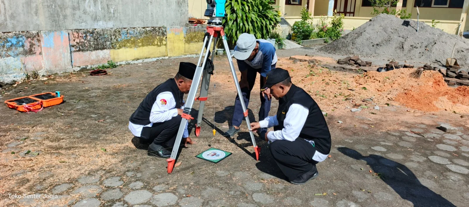 Kemenag Sleman Berikan Layanan Ukur Arah Kiblat Gratis di Dua Sekolah, Wujudkan Pelayanan Prima yang Berdampak