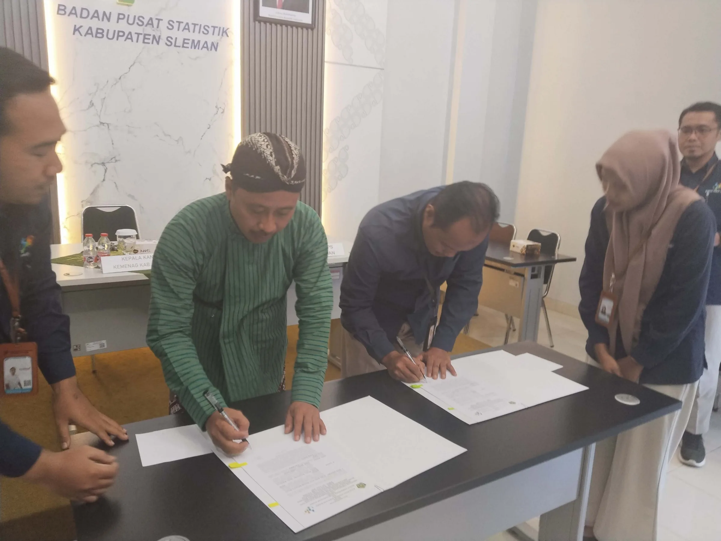 Kankemenag Sleman dan BPS Perkuat Sinergi melalui Penandatanganan MoU