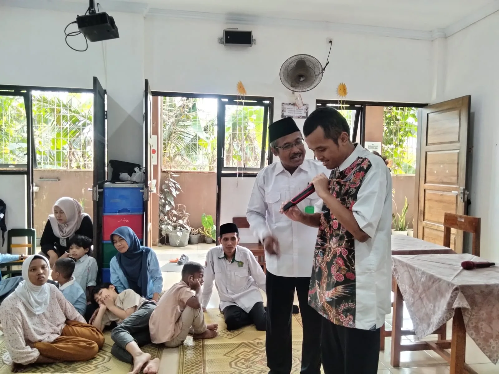 Pesantren Ramadan SLB Dian Amanah, KUA Ngaglik Bekali Siswa ABK Pelatihan Adzan