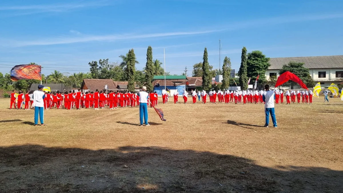 Persiapkan Diri, Tim Tari Kolosal MTsN 2 Sleman Ikuti Gladi Penampilan