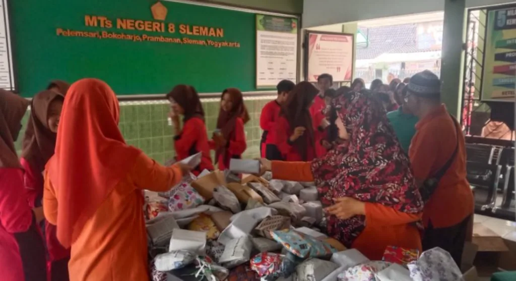 Yuk Intip Tukar Kado MTsN 8 Sleman di Haornas