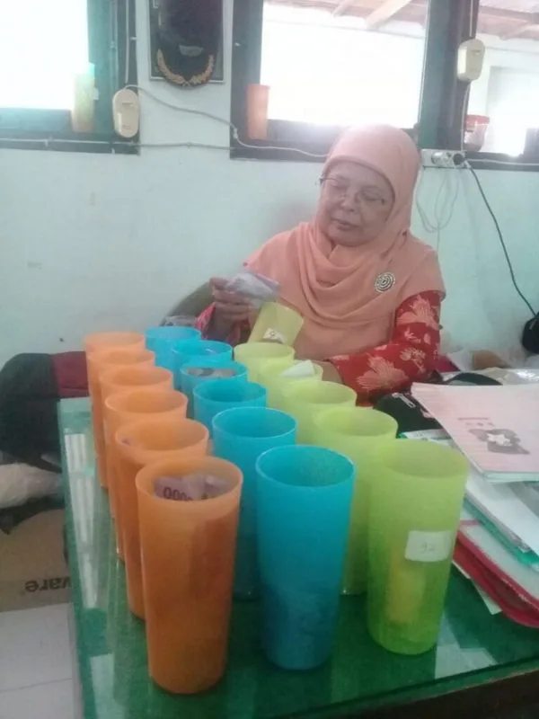 Infak Jumat Siswa MTsN 8 Sleman Latih Siswa Bersedekah