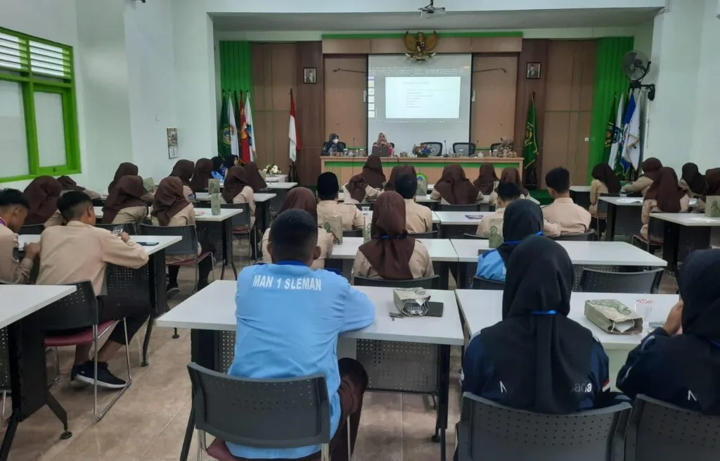 KKR MAN 1 Sleman Gelar Seminar Kesehatan Remaja