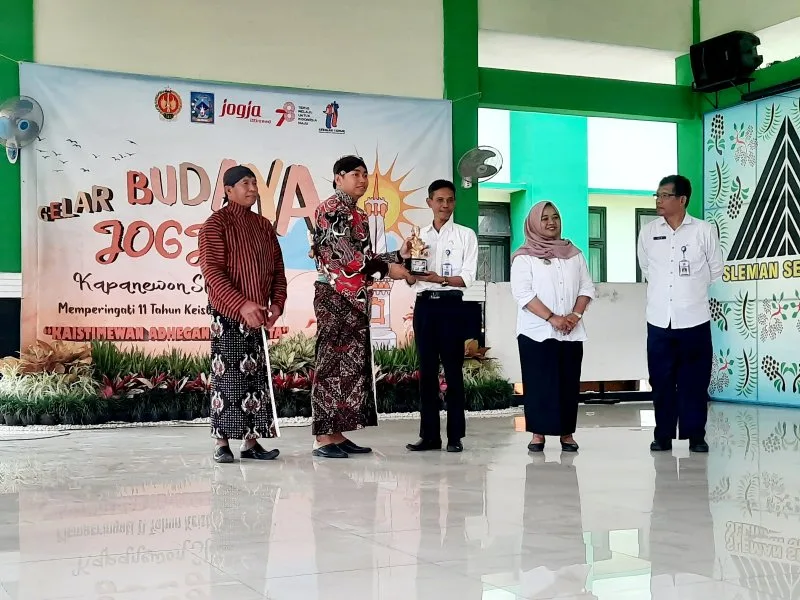 MTsN 4 Sleman Hadiri Gelar Budaya Jogja Kapanewon Sleman