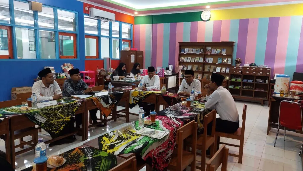 ANBK 2023 di MTsN 8 Sleman Berjalan Lancar