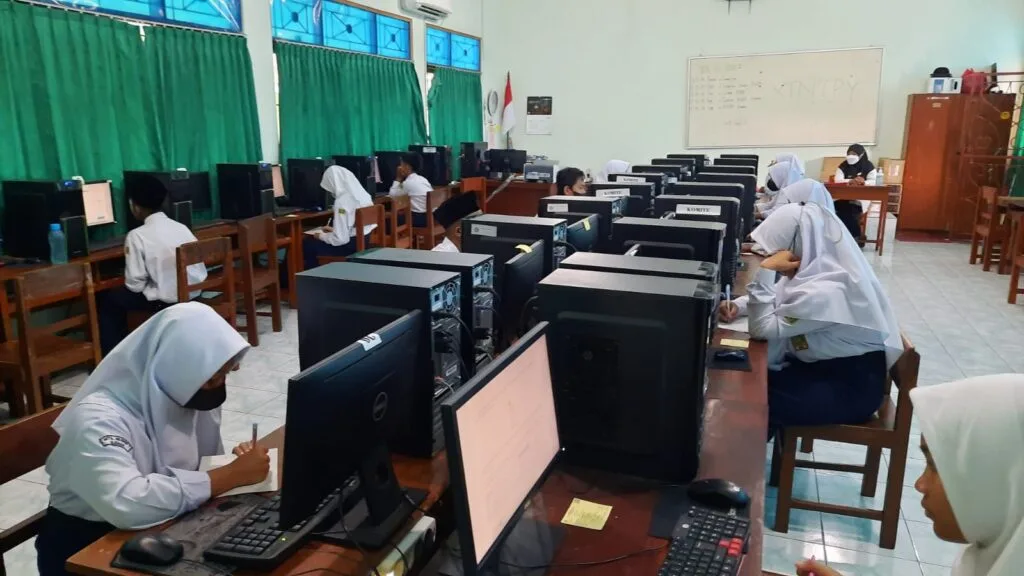 Siswa Kelas VIII MTsN 1 Sleman Sukses Ikuti ANBK