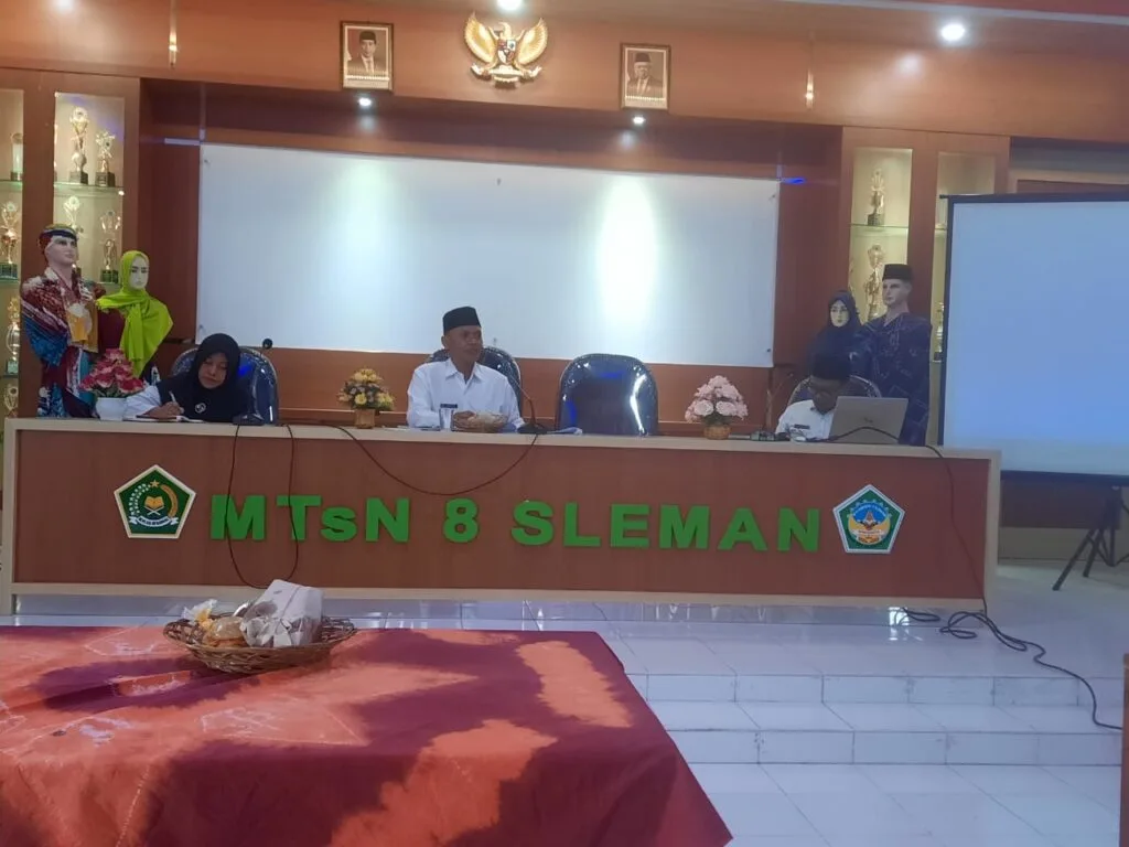 Rapat Koordinasi Persiapan AKMI Tahun  2023 MTsN 8 Sleman