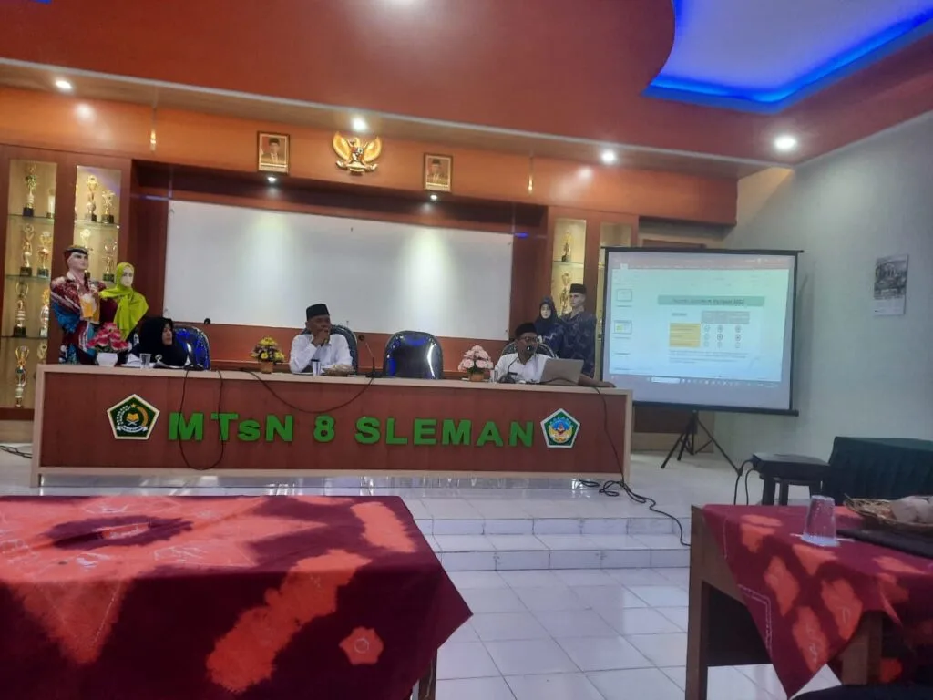 Rapat Koordinasi Persiapan Asesmen Nasional 2023 MTsN 8 Sleman