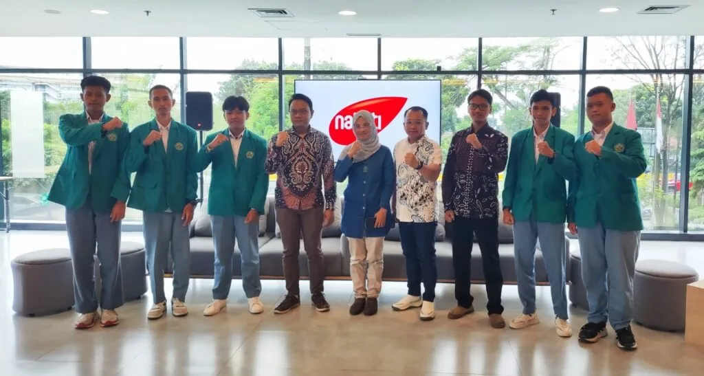 5 Siswa MAN 1 Sleman Magang di PT Nabati Indonesia