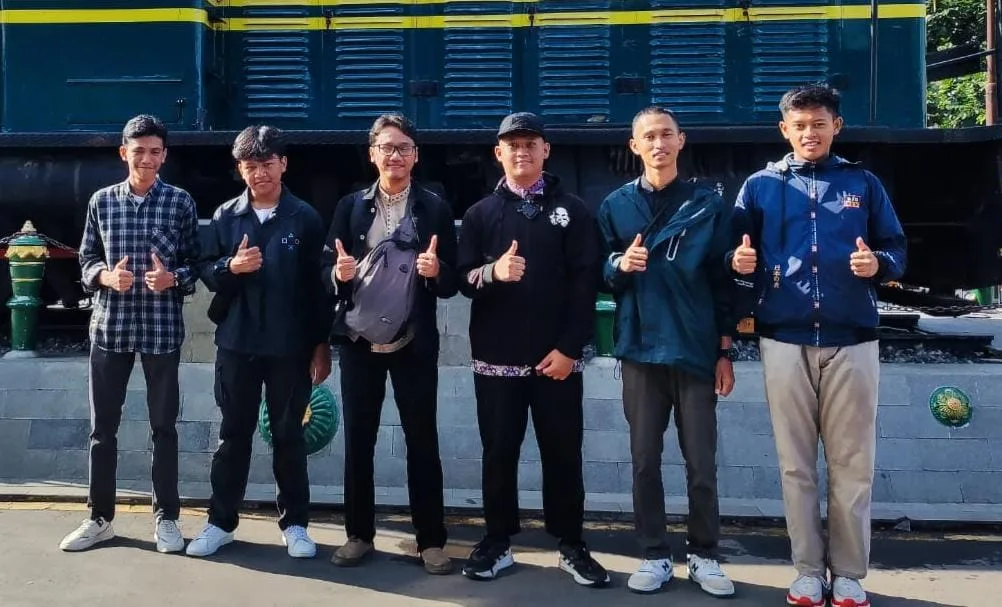 Kepala MAN 1 Sleman Lepas Siswa Magang