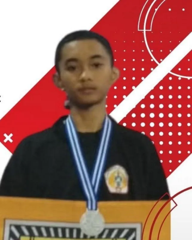 Pesilat MTsN 10 Sleman Alif Vadenta Sabet Medali Perak Kejurkab