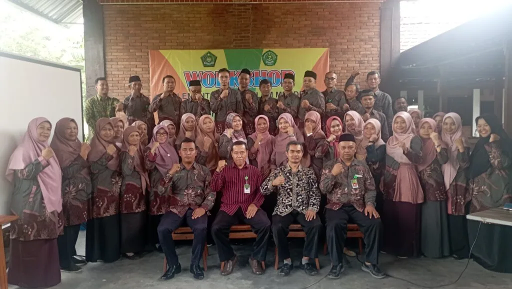 Persiapkan Penilaian, MTsN 7 Sleman Gelar Workshop IKM