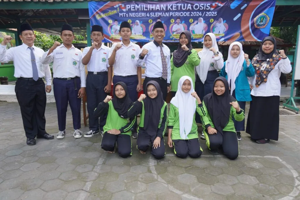 Belajar Demokrasi Melalui Pemilihan Ketua OSIS MTsN 4 Sleman
