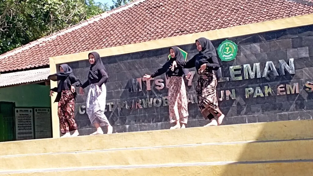Pupuk Mental Kompetitif Peserta Didik, MTsN 7 Sleman Adakan Classmeeting