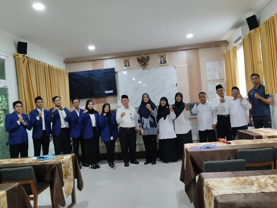 Praktik Kependidikan UNY di MTsN 6 Sleman Ditarik Kembali Ke Kampus