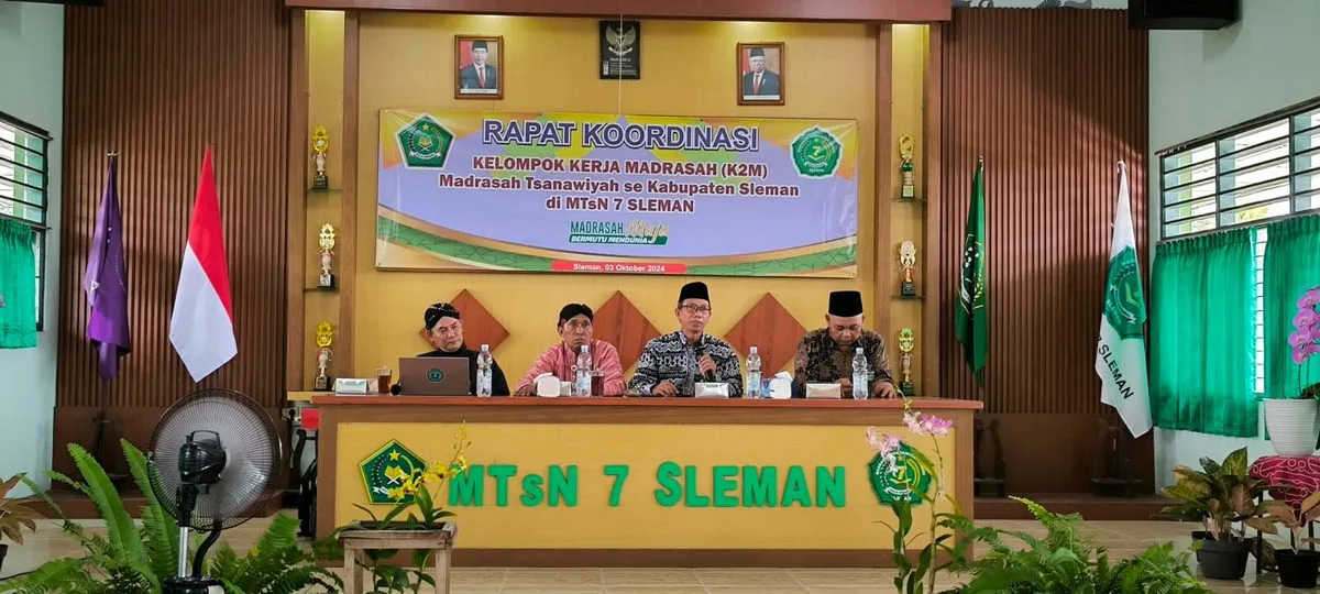 Sinergi Antar Madrasah, Kepala MTsN 8 Sleman Ikuti Rakor K2MTs