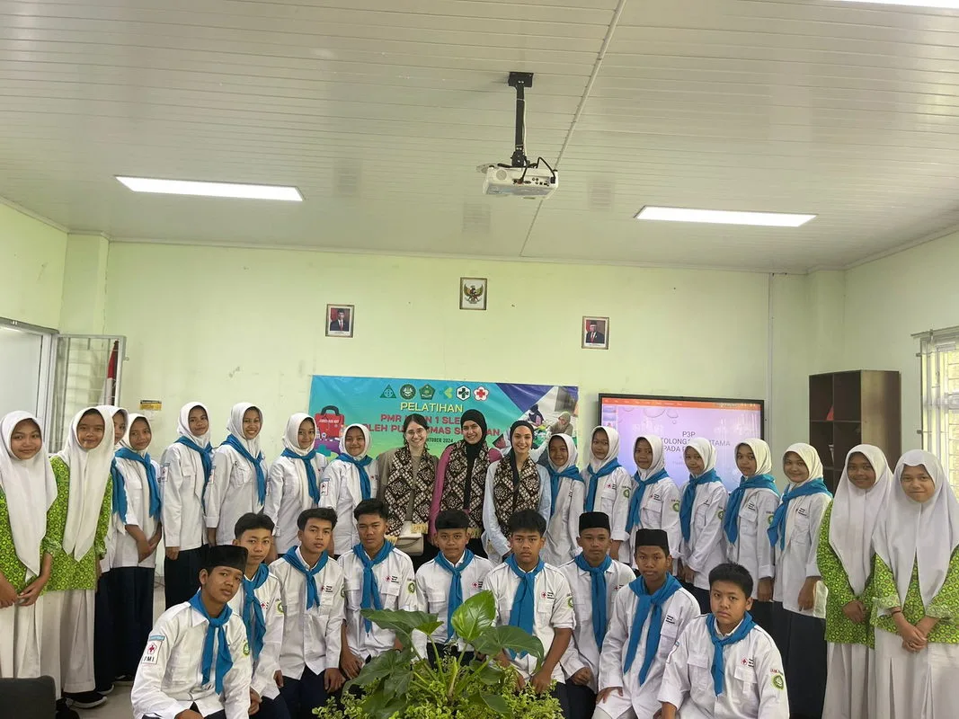 Tingkatkan Pengetahuan Pertolongan Pertama di Era Global Bersama PMR MTsN 1 Sleman