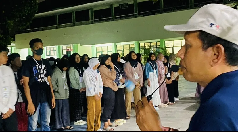 Pastikan Kondusif, MTsN 3 Sleman Beri Pengarahan pada Pelepasan Keberangkatan Rombongan Studi Literasi 2024