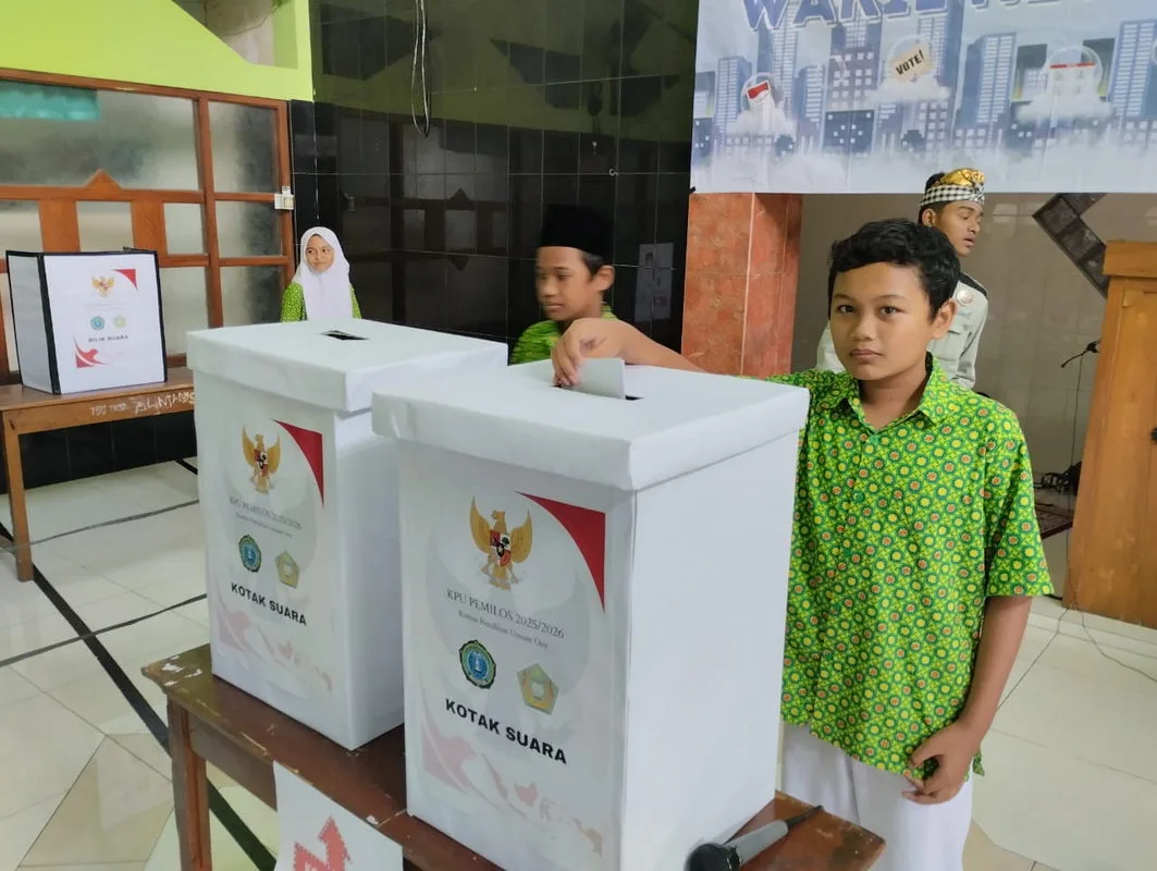 Pesta Demokrasi Pemilos MTsN 6 Sleman Menjadi Ajang Aksi P5RA Kelas 8