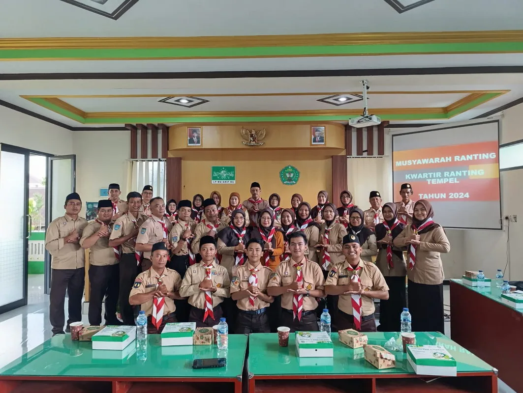 Ka Mabigus serta Pembina Pramuka MTsN 2 Sleman Ikuti Musyawarah Kwartir Ranting Tempel