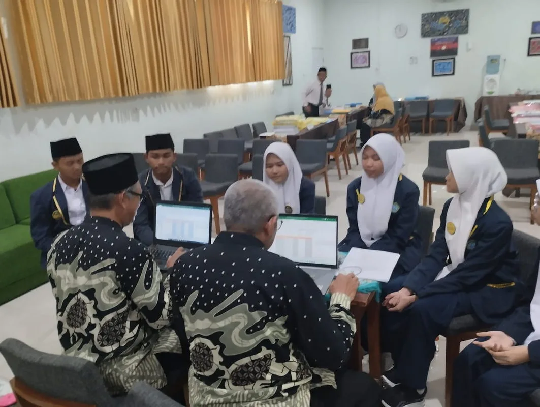 Akreditasi MTsN 6 Sleman Libatkan Siswa Sebagai Responden
