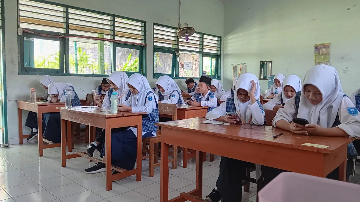 Banyak Siswa Mengalami Kendala Saat ALN Hari Kedua di MTsN 9 Sleman