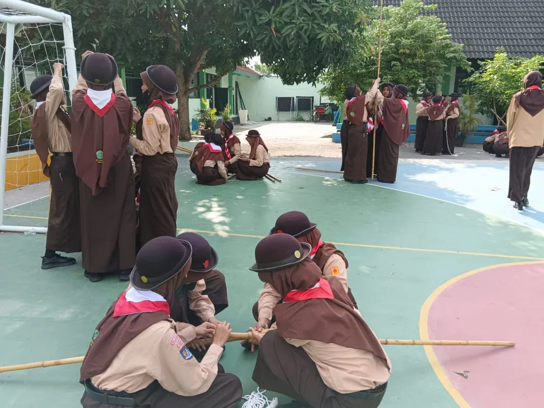 Kegiatan Pramuka Matsanega Sasar Kemahiran Pionering