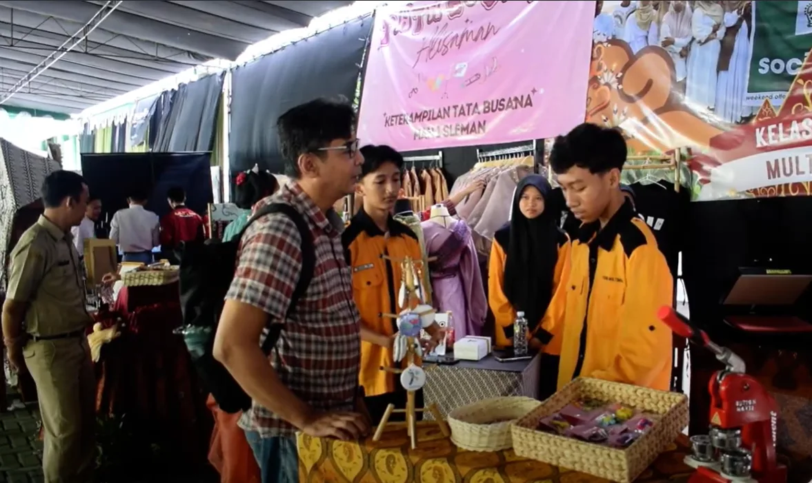 MAN 1 Sleman Gelar Ekspo Keterampilan dan Hasil Karya Siswa
