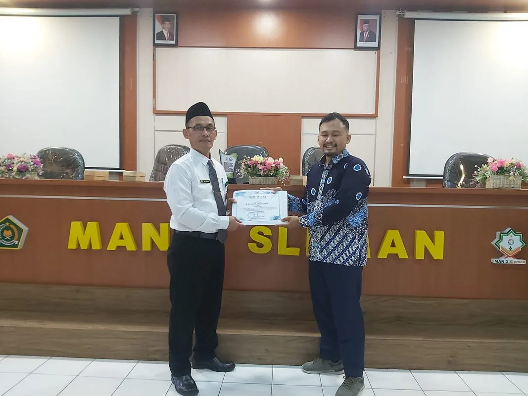 Penarikan Mahasiswa PLP UIN Sunan Kalijaga Dari MAN 2 Sleman