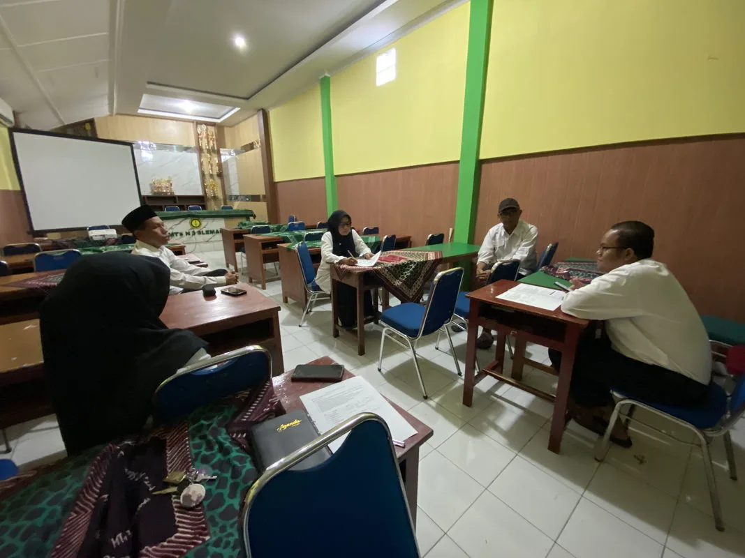 Persiapkan Pelaksanaan PKM MTs kabupaten Sleman, Seksi Acara Laksanakan Geladi Kotor