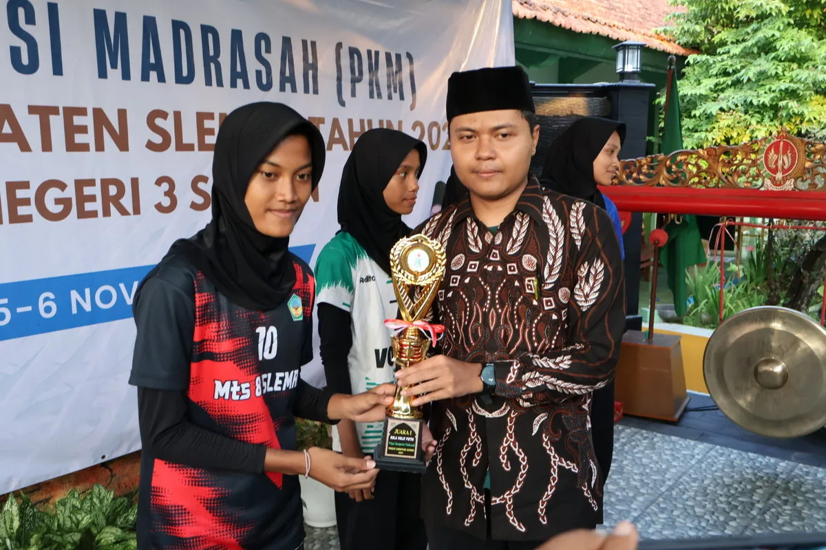 Tim Voli Putri MTsN 8 Sleman Raih Kemenangan di Ajang Pekan Kompetisi Madrasah