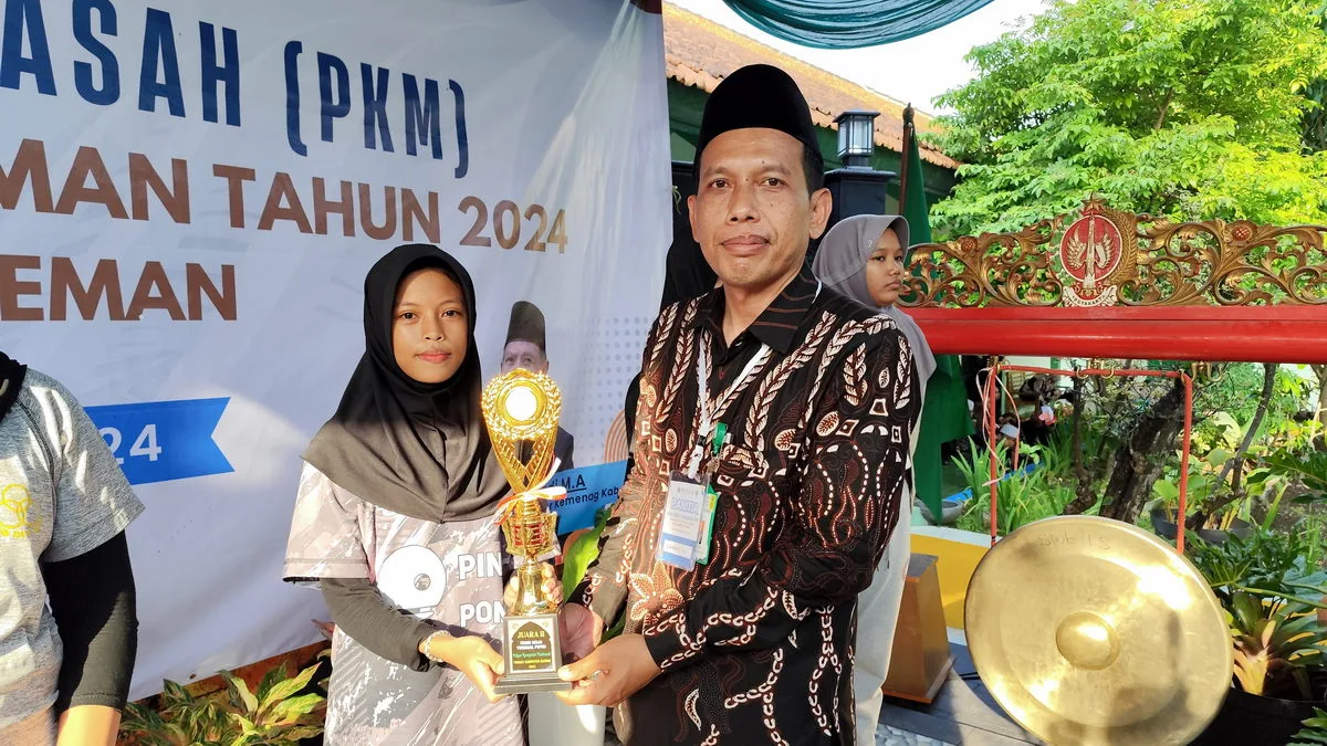 Verlita Kenia Anggraini Siswi MTsN 3 Sleman Sukses Raih Perak Cabor Tenis Meja Tunggal Putri PKM 2024