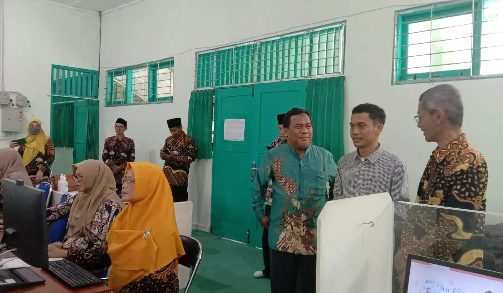 Direktorat GTK Madrasah Tinjau AKGTK Periode 2 di MAN 3 Sleman