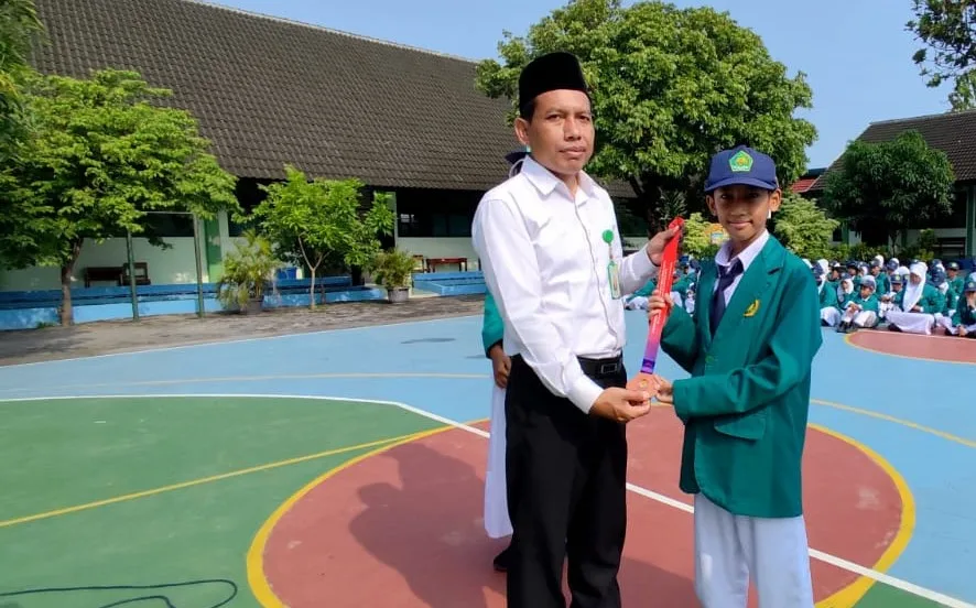 Fauzan, Siswa MTs Negeri 3 Sleman Terima Reward atas Kejuaraan Taekwondo  