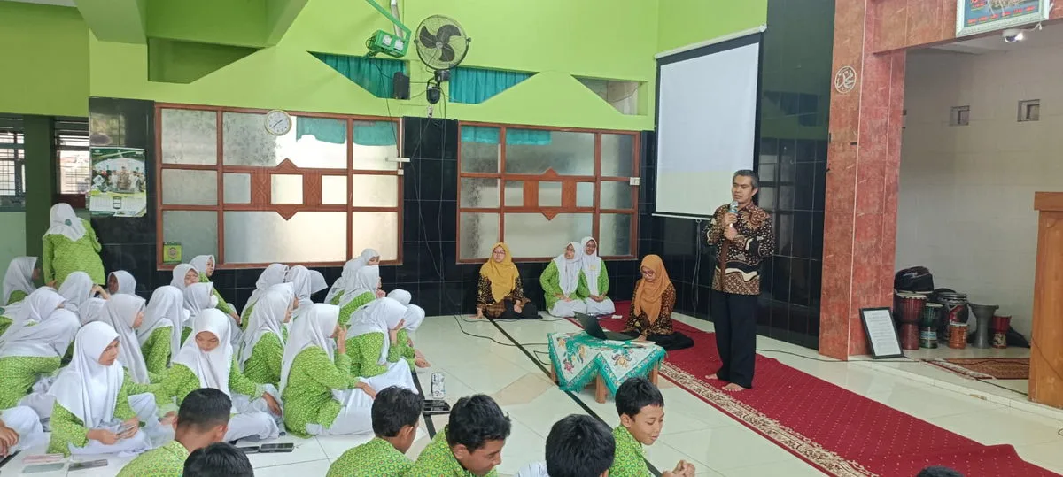 MTsN 6 Sleman Gelar Apresiasi Puncak Tema P5 Kelas 8