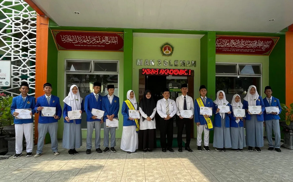 Rayakan Bulan Bahasa dan Hari Pahlawan Nasional Perpustakaan MAN 3 Sleman Gelar Lomba Feslima #4