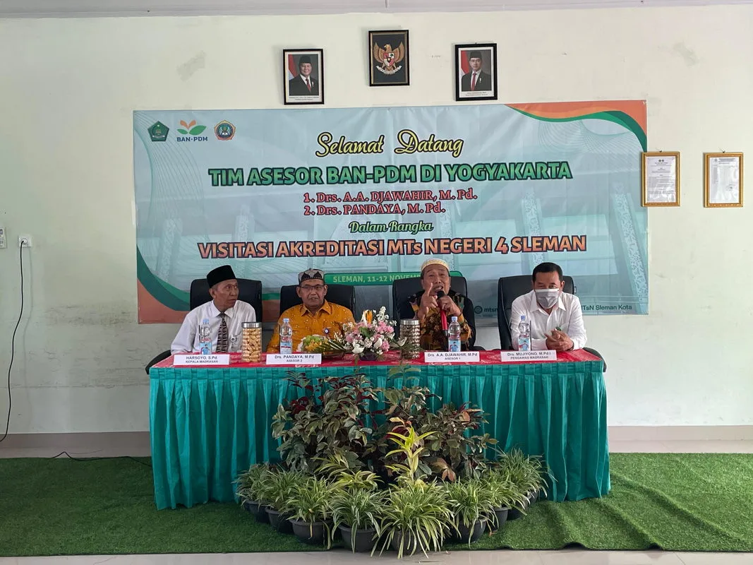 MTsN 4 Sleman Tunjukkan Komitmen Unggul dalam Visitasi Akreditasi
