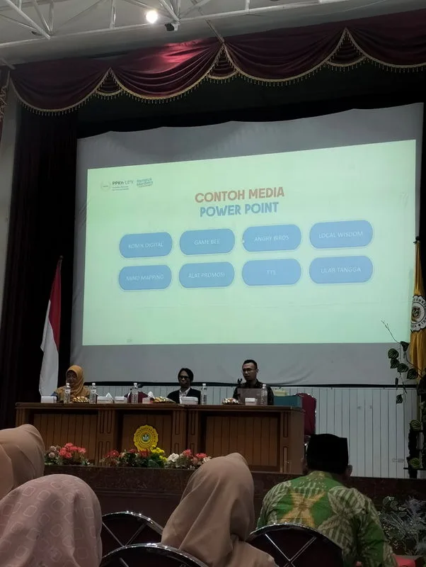Guru MTsN 9 Sleman Tingkatkan Kompetensi melalui Seminar dan Pelatihan HGN 2024