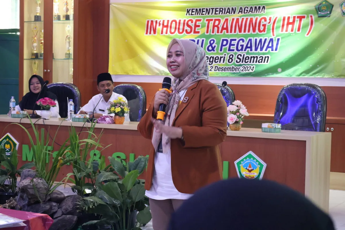 MTsN 8 Sleman Tingkatkan Budaya Pelayanan Prima melalui Pelatihan “Service Excellence” bersama BSI