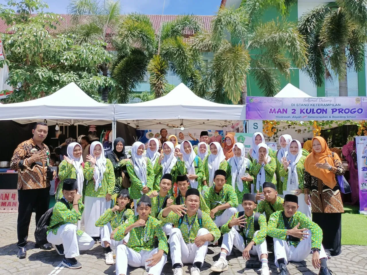 OSIS PRIMA MAN 5 Sleman Kunjungi Expo HAB Fest di Kanwil Kemenag DIY