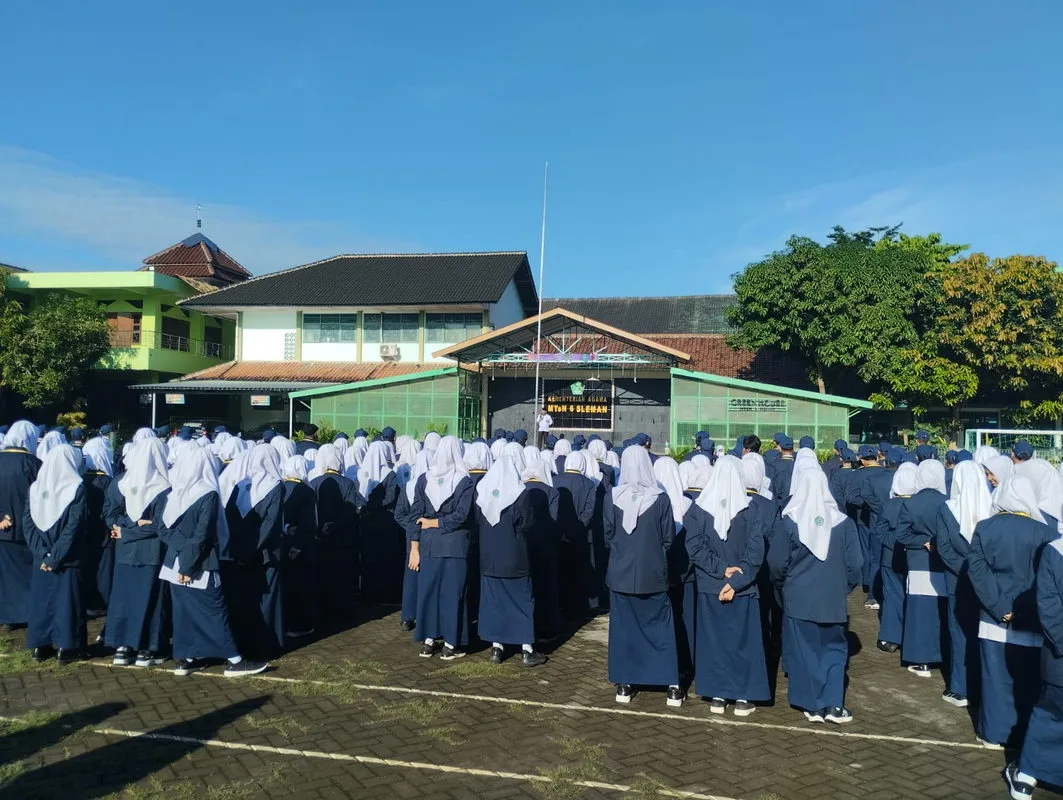 Jazim Sebut Siswa MTsN 6 Sleman Tingkatkan Disiplin di Tahun Baru