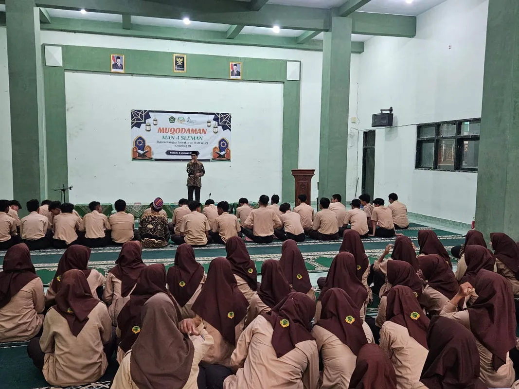 Semarak Tasyakuran HAB Ke-79 di MAN 4 Sleman dengan Khatmil Quran