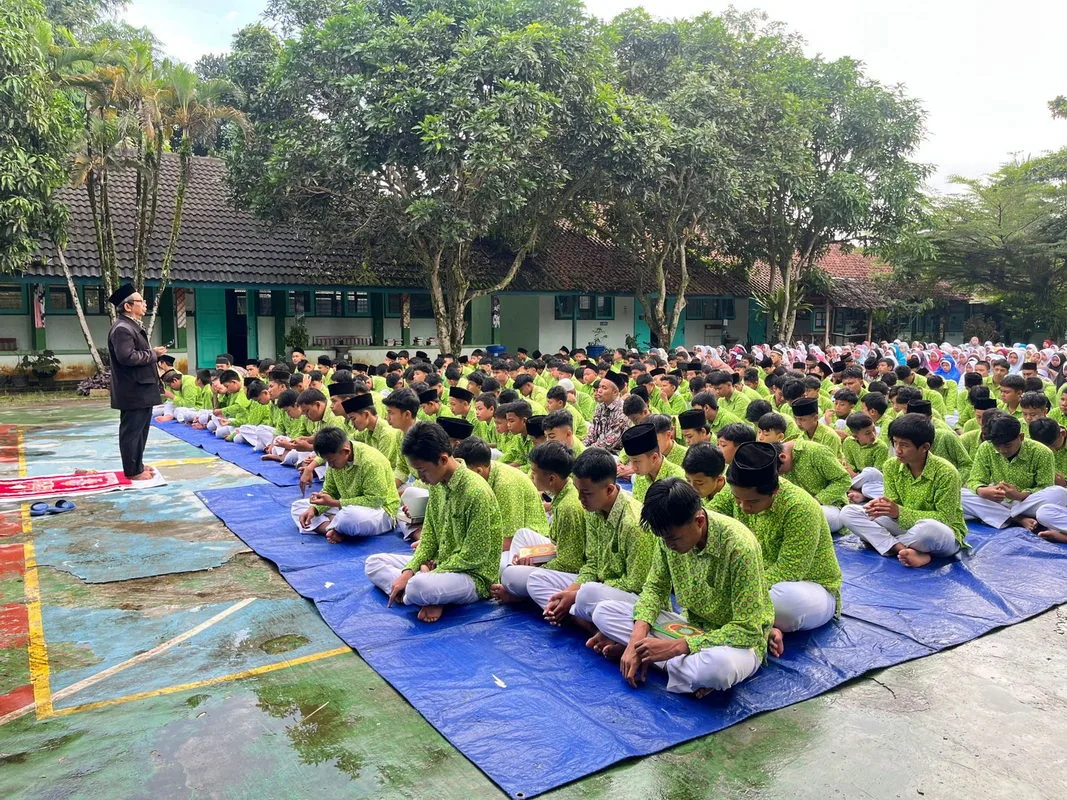 Peringati HAB Kemenag Ke-79, MTs Negeri 7 Sleman Gelar Khotmil Qur’an