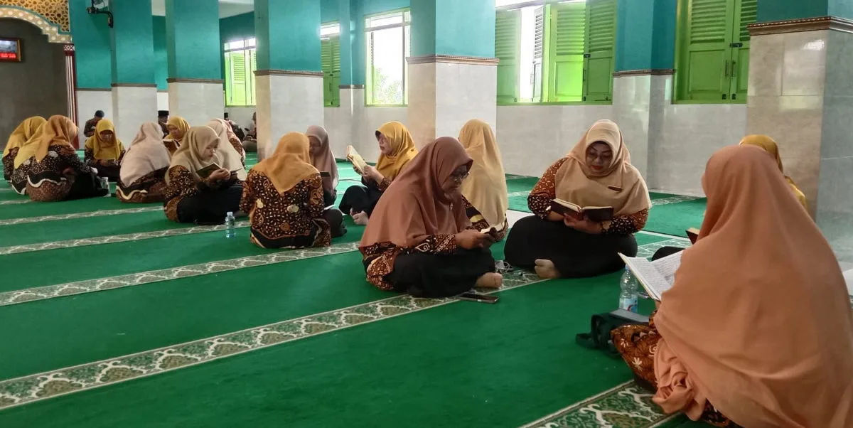 Tasyakuran HAB ke-79 Kemenag RI, MAN 1 Sleman Gelar Muqodaman Al Quran
