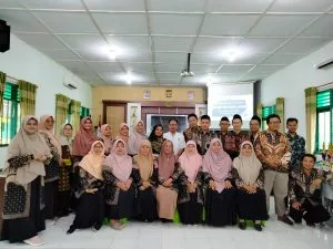 Tingkatkan Kompetensi, Guru Bahasa Arab Ikuti MGMP di MTsN 2 Sleman