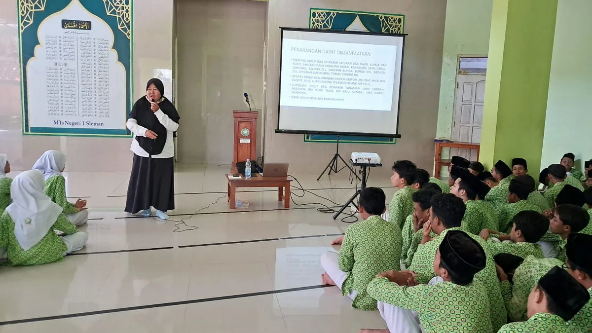 P5RA MTsN 1 Sleman Siswa Dibekali Ilmu Menanam dan Merawat Tanaman