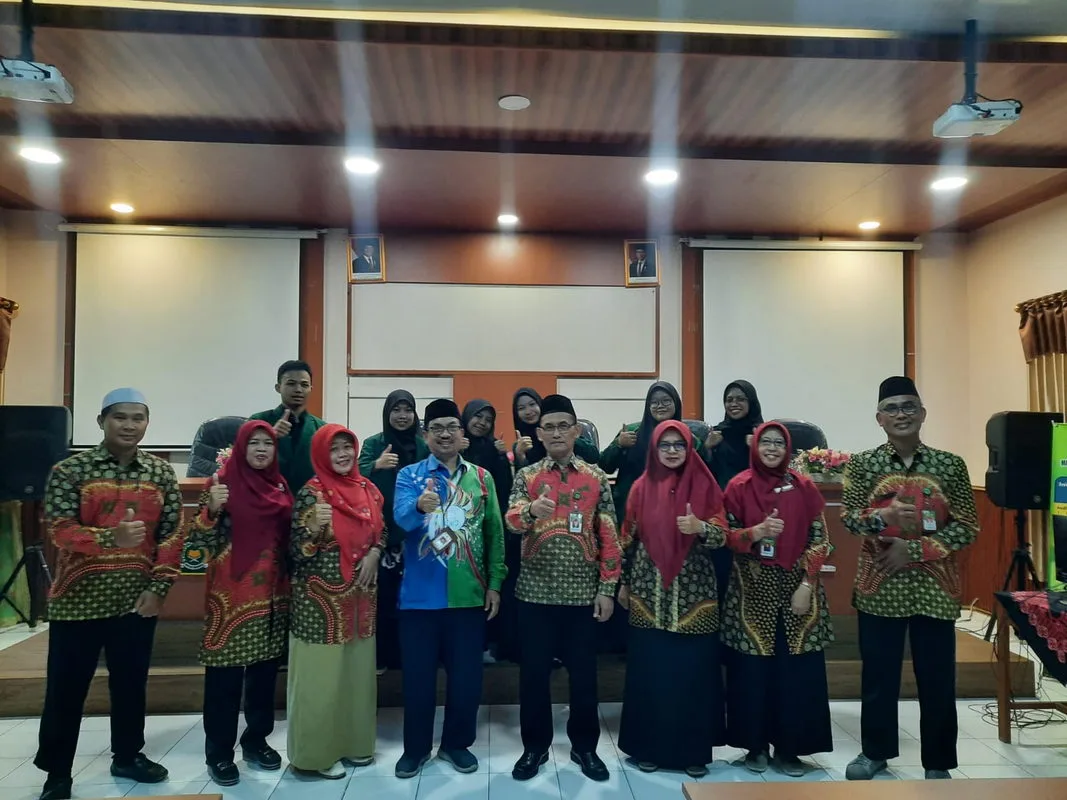 Penerjunan Mahasiswa PLP UIN Sunan Kalijaga di MAN 2 Sleman: Mempersiapkan Pengalaman Mengajar di Lapangan