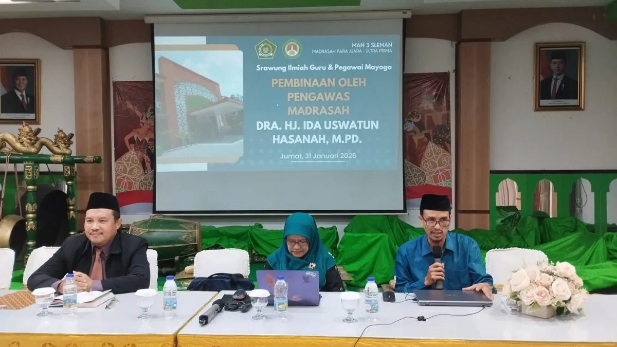 Pengawas Madrasah Berikan Pembinaan Karakter Pada Guru dan Tendik MAN 3 Sleman