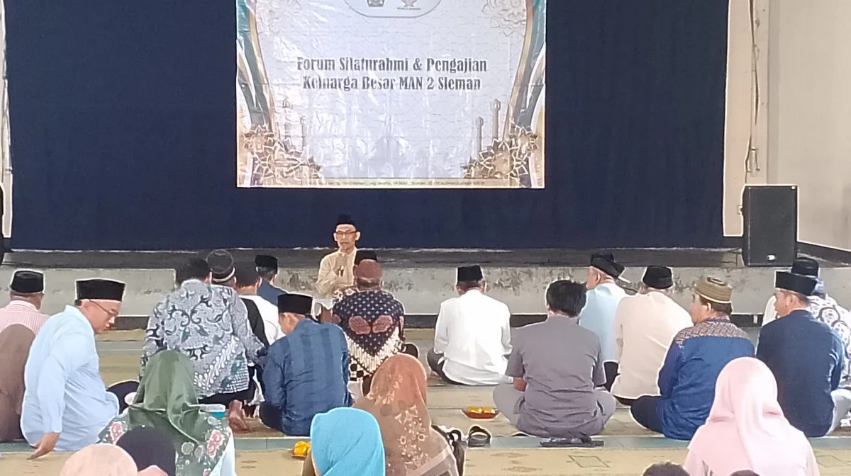 Eratkan Silaturahmi, MAN 2 Sleman Laksanakan Pengajian Keluarga Besar