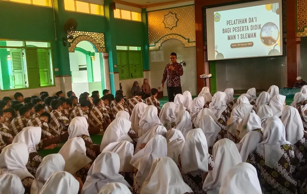 Bekali Siswa Berdakwah di Masyarakat, MAN 1 Sleman Gelar Pelatihan Da’i